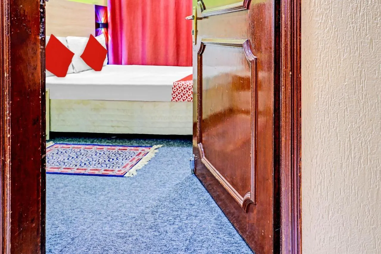 Oyo 795 Al Karawan Hotel Dubai 3*,